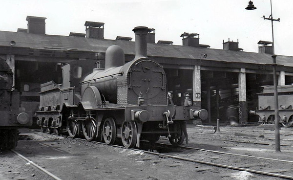 Class D17 -   1 - GSWR Class 52 4-4-0 - built 1890 by inchicore Works - 1925 to GSR, 1945 to CIE - withdrawn 1953.
