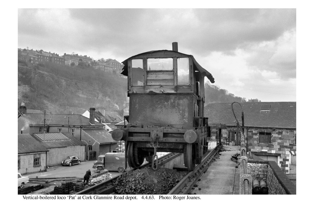 Cork loco depot. Vertical-boilered loco 'Pat'. 4.4.63