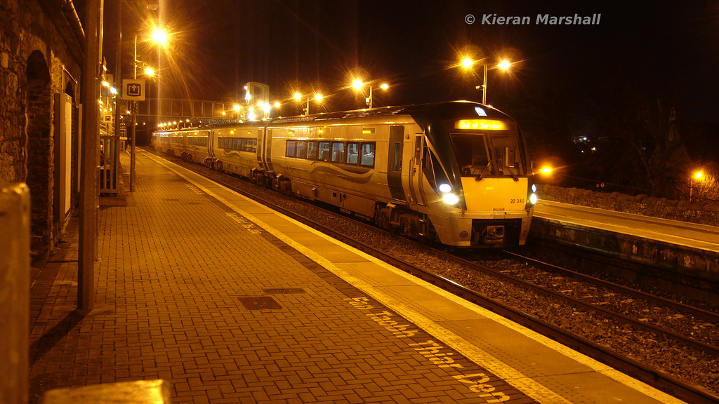 The Last 6 Car. 22040 stands at Portlaoise, 13/1/14