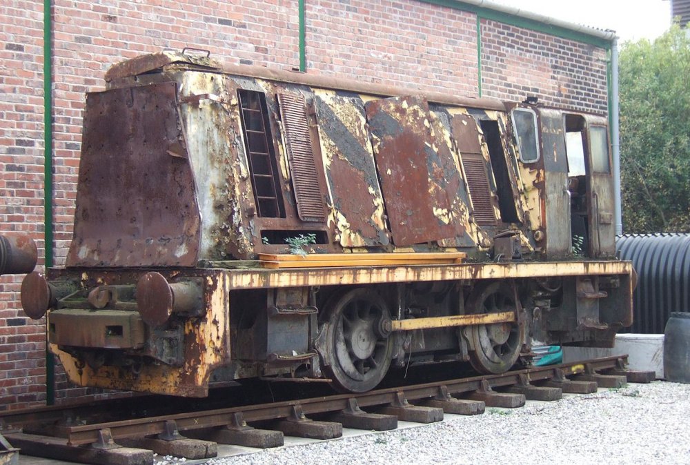 1280px-Yorkshire_Engine_2481_05-10-16_30