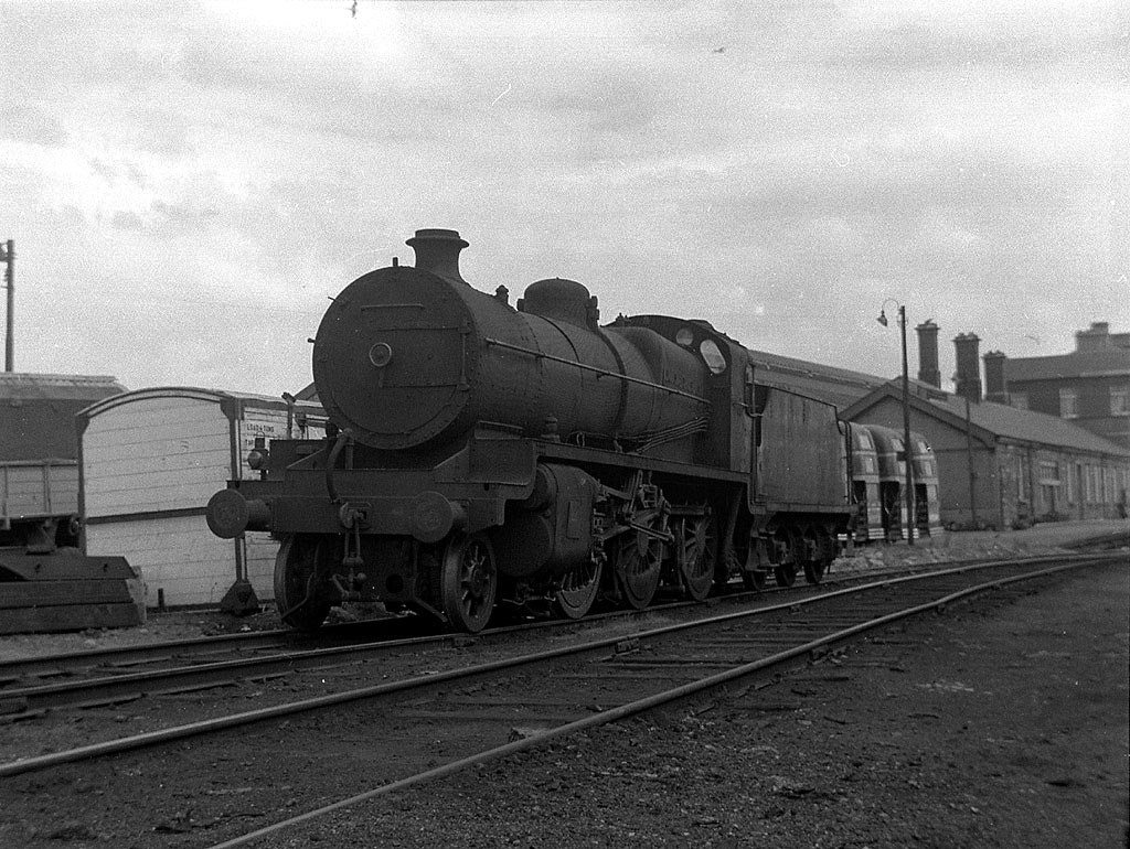 CIE 378 K1 2-6-0 Broadstone Mpd 10-06-1957