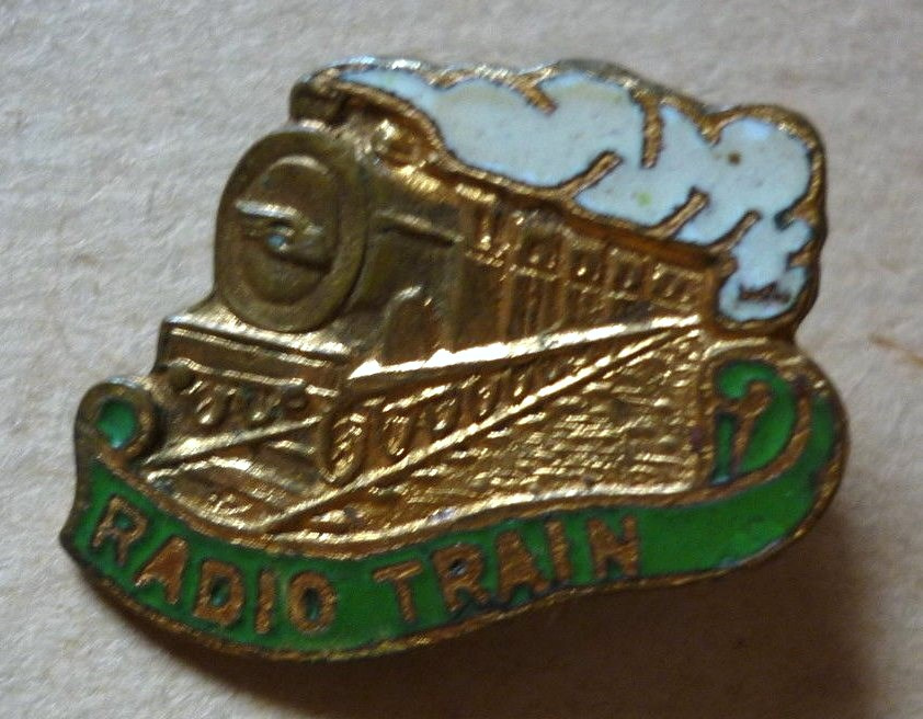 CIE Radio Train - merchandise/souvenir badge (1950’s / 1960’s)