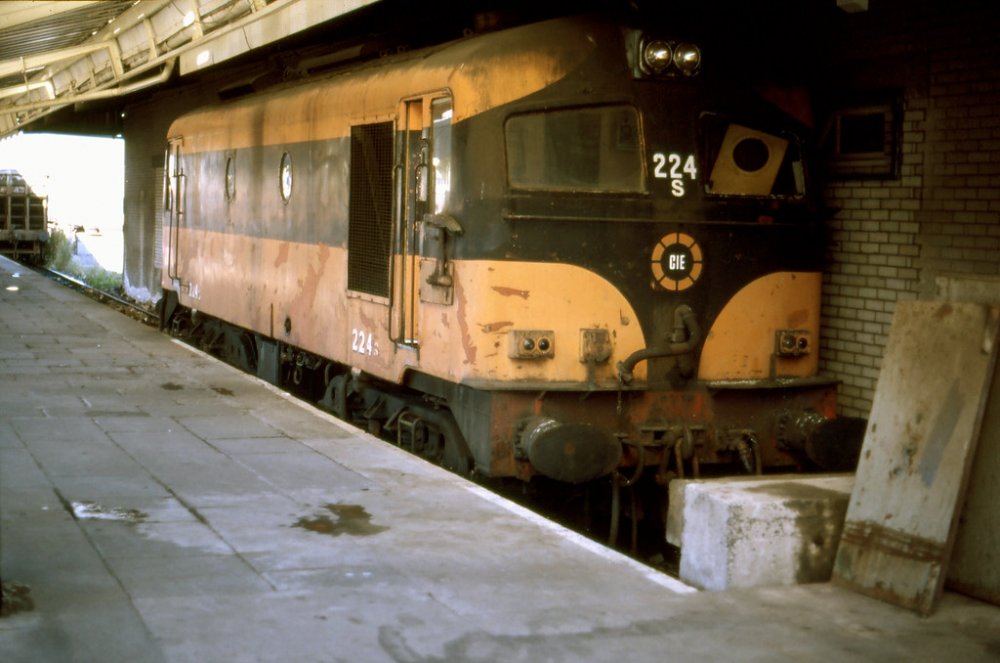 1987-09-10 ex CIE 224 Belfast York Road