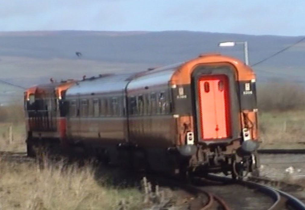 Limerick Junc 168 +6105+6304 2car p'pull set 13 nov 2002