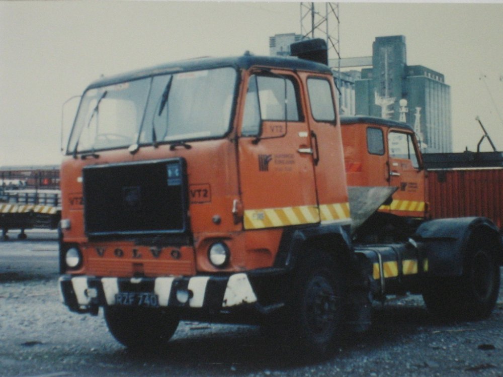 F88 Volvo Ceannt Station Yard 1993
