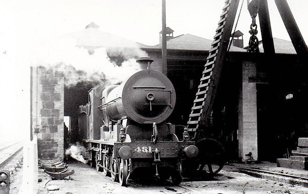 Class K 2 - 461 - 2-6-0, built 1922 by Beyer Peacock as Dublin & South Eastern Railway No.15 - 1925 to GSR as No.461, 1945 to CIE - withdrawn 1961 - seen here at Dublin Grand Canal Street in 1938.