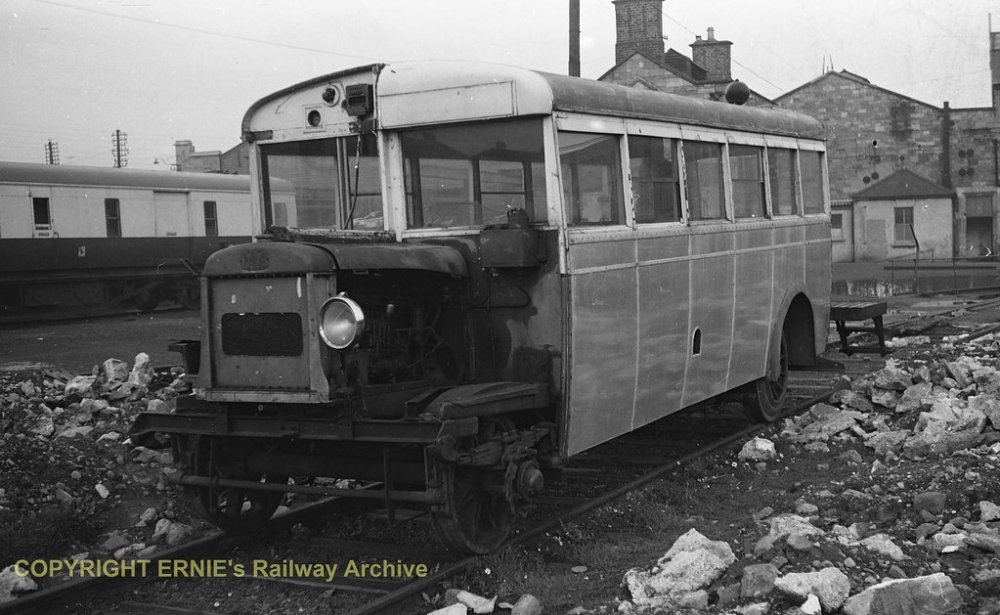 Inchicore GNR Ex GNR railbus 2 (F3) possibly  1960-10-23 GT Robinson