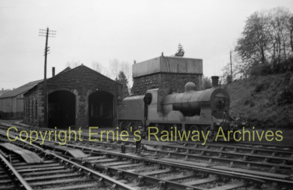 ig N093 Banbridge  196 'Lough Gill' 1may55