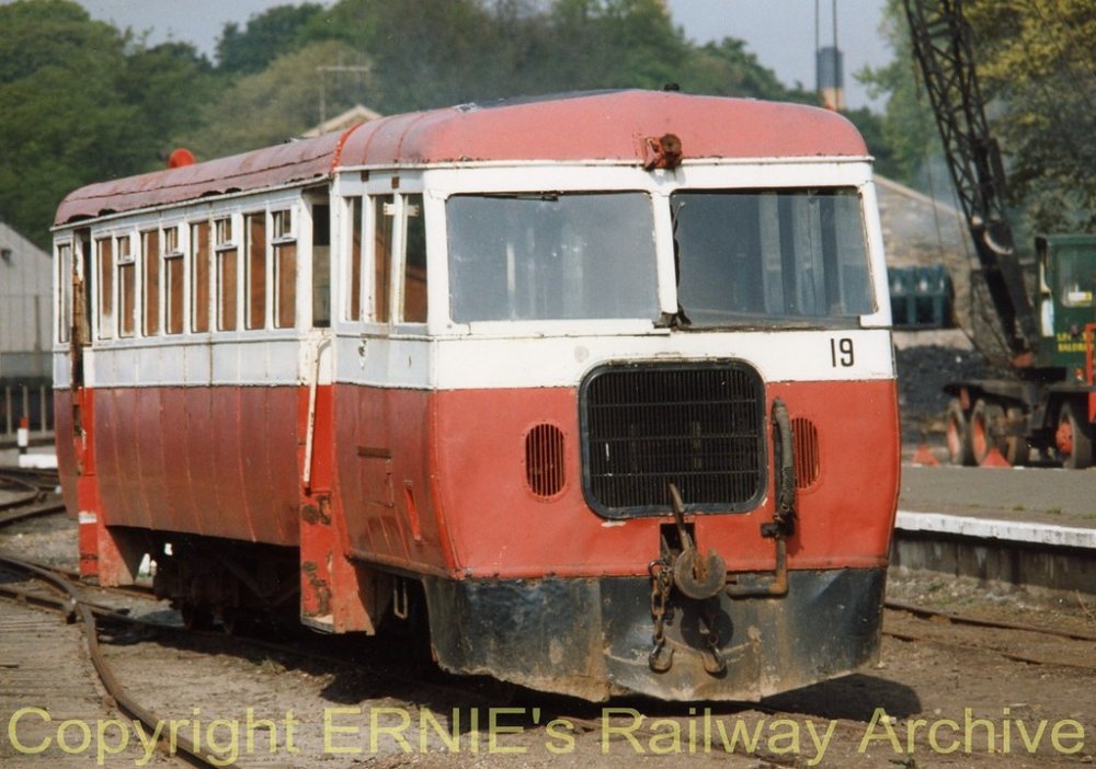 a_Douglas_former_CDRJC_19_1994