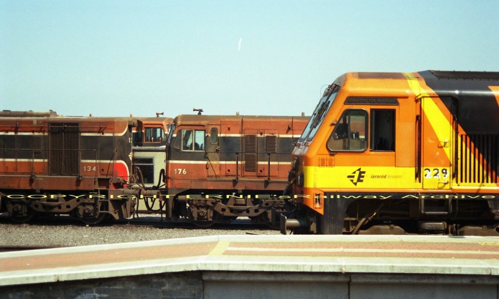 Drogheda 134'176'229 may2000 a597
