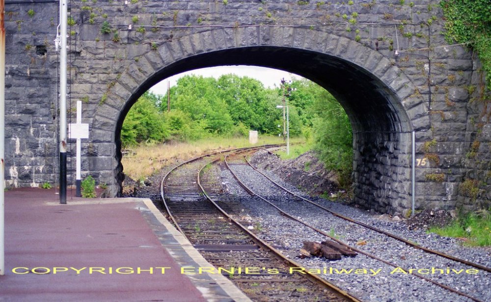 Ennis June 2001 a135