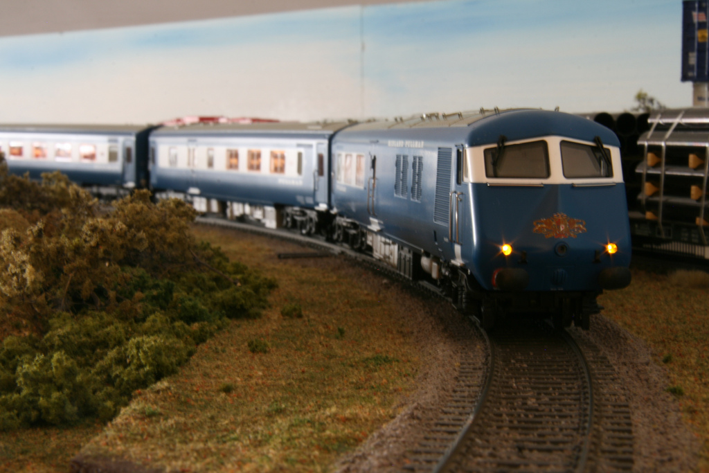 Bachmann Blue Pullman