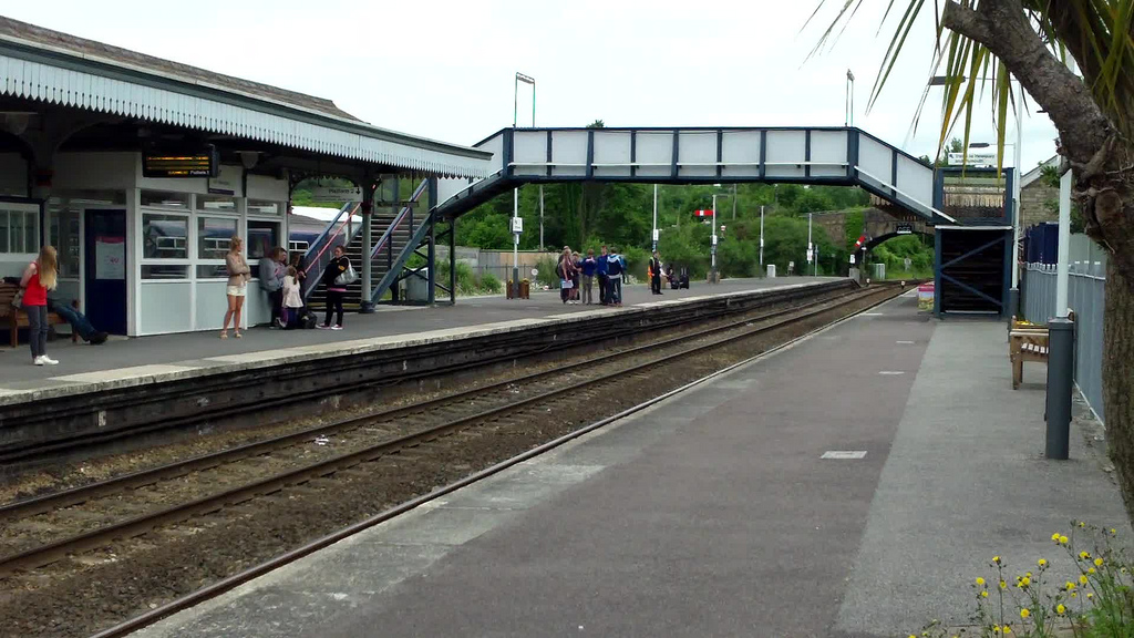 Pathfinder Tour Deltic D9009 passes Par in Cornwall
