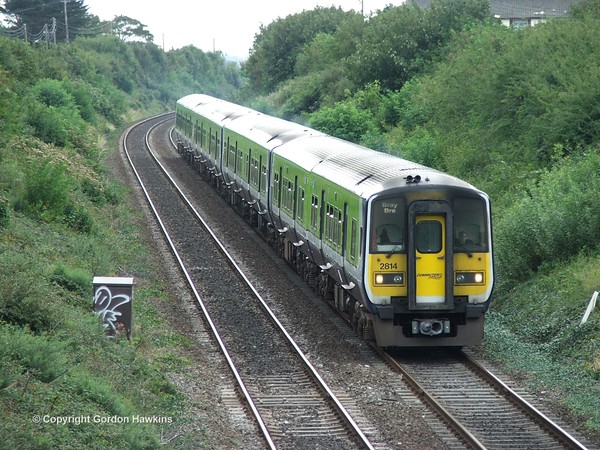 8.9.08. 2814 passes Balbriggan  heading for Drogheda  from Dublin