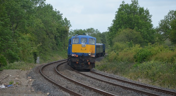 Shortly after 1100hrs, 112 departed Poyntzpass with the RPSI Mk2's + Loco.111 on the rear (dead) bound for York Road