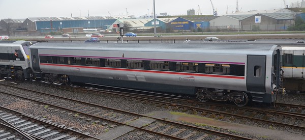 (8) 209 shunts 9204 into 2 shed. 231214