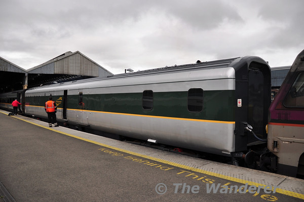 89604 in the formation of the 0650 Belfast Central - Dublin Connolly. Mon 10.09.12