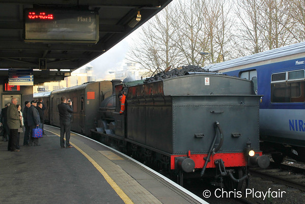 GSWR 186 arrives at Belfast Central working the 0902 Whitehead RPSI / Adelaide Traincare Depot Special. 121212