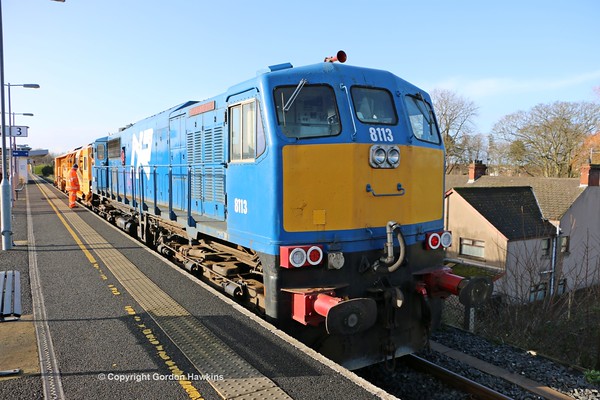 2.2.16. NIR GM 8113 hauls USP5000RT Ballast Regulator from Portadown to York Road Depot Belfast for repairs. Photos taken at Portadown Station