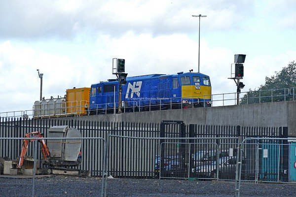 23.9.18. NIR GM 8113 & Water Jetter wagon departs Belfast heading for Newry.