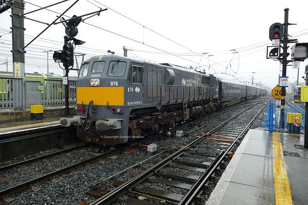 13.10.18. GM 076 arrives with the Belmond Grand Hibernian Train into Dublin Connolly Station , GM 076 hauled the train over to Connolly from Dublin Heuston Station.