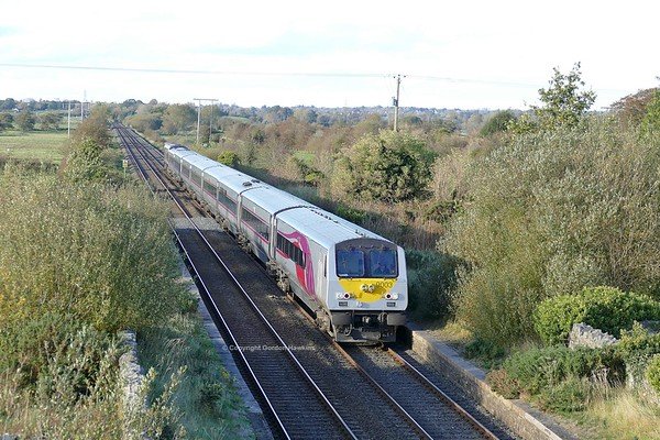14.10.18. GM 8209 & DVT 9003 pass Tandragee  working the 16:05 Belfast to Dublin Enterprise.