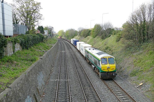13.4.19. GM 234 passes Memorial Road Dublin with an IWT Liner working from Ballina to Dublin.