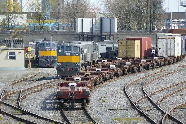 13.4.19. GMs 072 & 074 at North Wall Dublin.