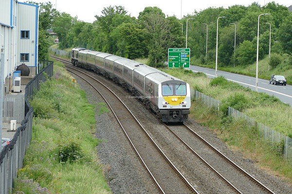 11.7.19. DVT 9004 & GM 227 pass Seagoe Portadown working the 10:35 Belfast to Dublin Enterprise service.