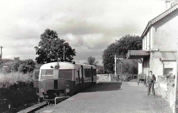 Railcar B - built in 1947 by Walkers Bros. of Wigan. The power bogie was articulated to the saloon on true Irish fashion, unusually it could be driven from either end and could seat 59 passengers. It was very popular and successful, costing only a fraction of what a steam loco cost to run - on closure in 1957, it was sold to CIE and renumbered No.2509, seeing use on crew training duties from 1964 and serving on the Nenagh branch in the early 1970's - seen here at Dromahair.
