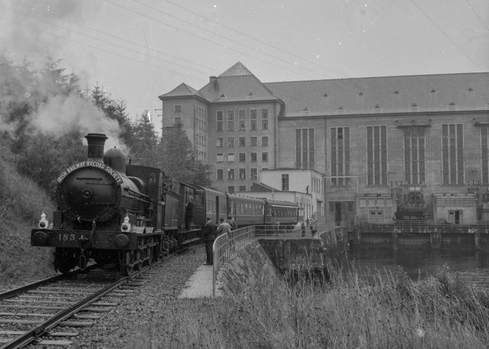 irrs_gswr_183_ardnacrusha_1_sept_1962_01.jpg?w=714&h=510