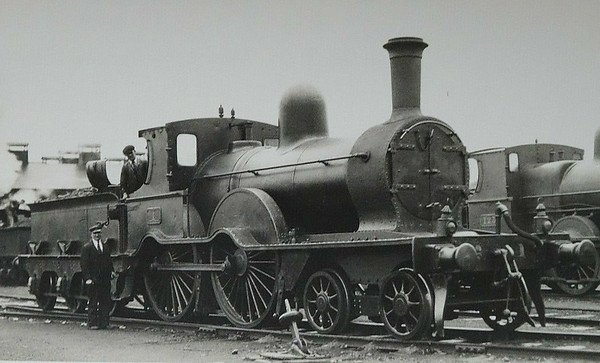 1 - Aspinall GSWR Class 52 4-4-0 - built 1890 by Inchicore Works - 1925 to GSR as Class D17 - 1945 to CIE - 1955 withdrawn.