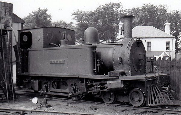 SCHULL & SKIBBEREEN LIGHT RAILWAY - 3 CONCILIATION - 4-4-0T built 1914 by Peckett - 1920 renamed KENT - 1925 to GSR, 1945 to CIE - withdrawn 1954.