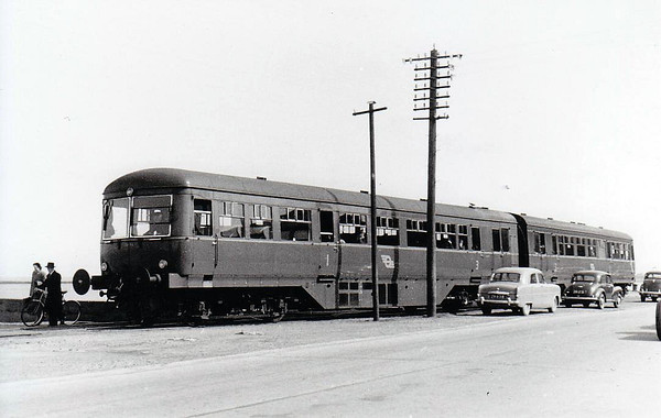 CORAS IOMPAIR EIREANN - 2600 Class DMU, 66 2-car sets built from 1951 by AEC - all withdrawn by 1975, many converted to push/pull driving trailers - seen here at Wexford Quays, 1955.