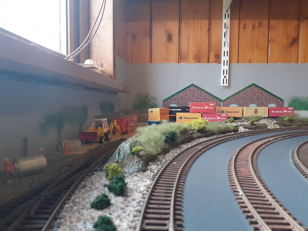 Cutting photo 5-min.jpg