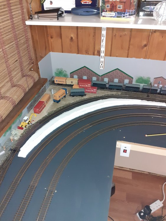 Poly Photo 1-min.jpg