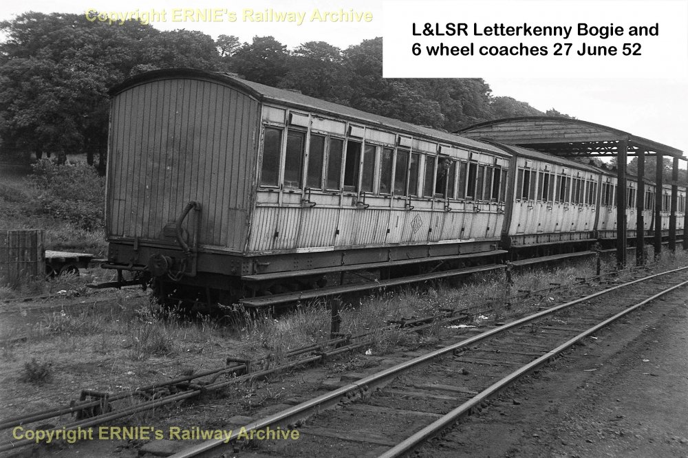 111095573_LLSRBogie6whlcoachesLetterkenny27jun52.thumb.jpg.931b2ae08421e012f916b88f593dcb2f.jpg