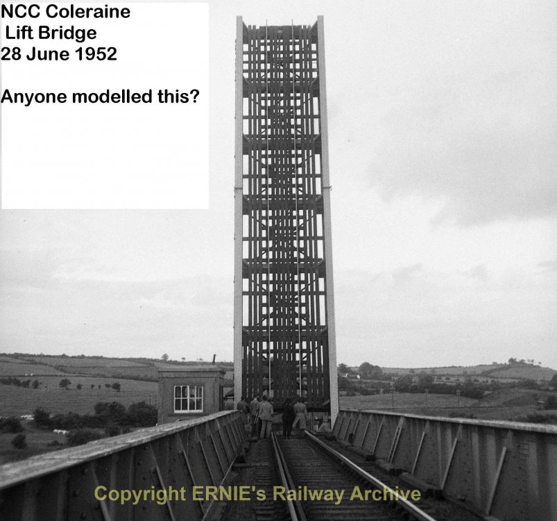 NCC 1952-06-28 Coleraine Lift Bridge 003.jpg