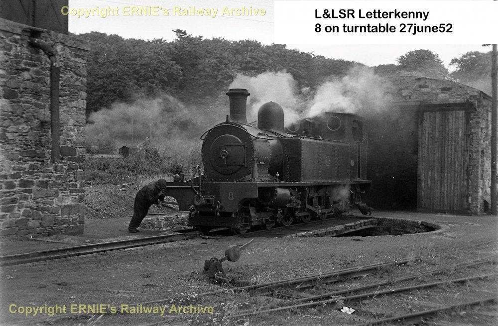 970484583_LLSR8onturntableLetterkenny27june1952.thumb.jpg.4dc67102f80deffdd1cd8188af162140.jpg