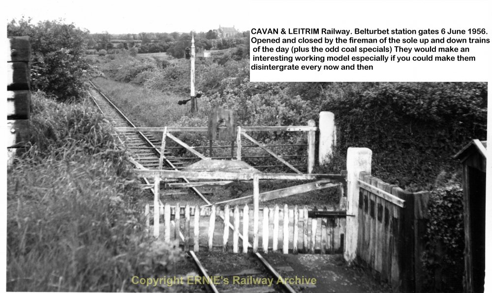 142 C&L 1956-06-06 Belturbet station gates coprint142.jpg