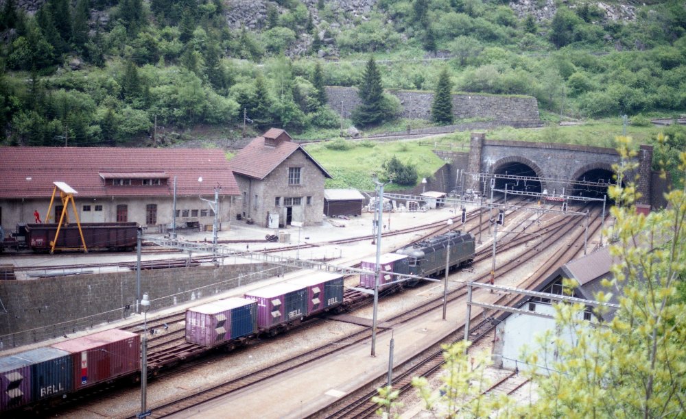 Goschenen 11614 27may88 img283.jpg