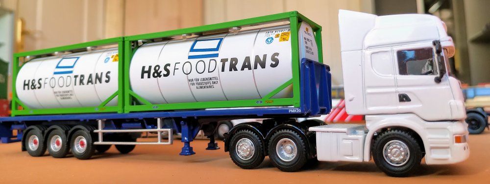 2020-10-08 18.32.17-1.jpg