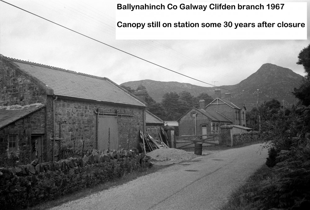 MGW 1967-xx-xx Ballynahinch (Co Galway).jpg