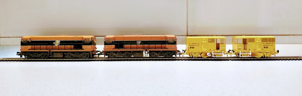 2020-11-24 18.37.18-1.jpg