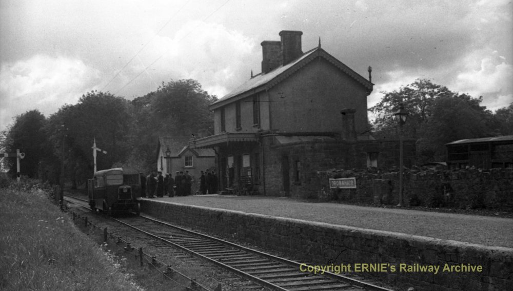 SLNCR 1950-05-18 Dromahair Railcar 2A 4.20 ex Sligo HCC73018.jpg