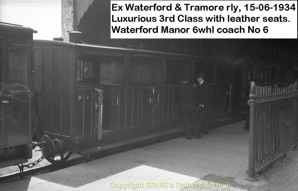 W&T 1934-06-15 Waterford Manor station 6whl coach No 6.jpg