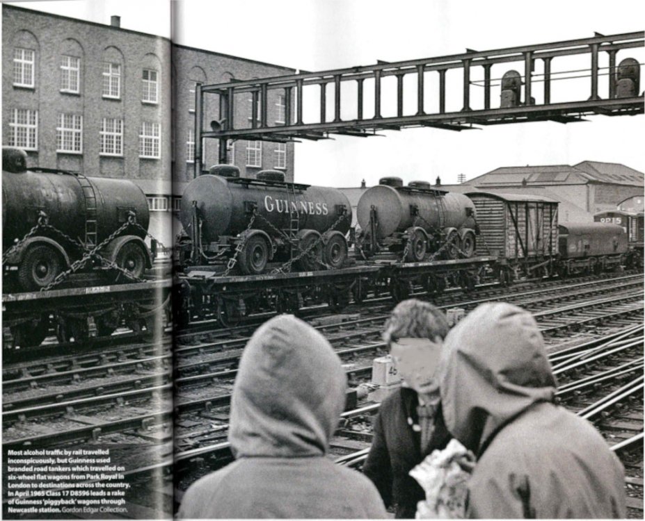 1325374089_GuinnessroadtankersatNewcastlerailwaystation.thumb.jpg.9b720a6c26d6abd8c160d040b3b9c405.jpg