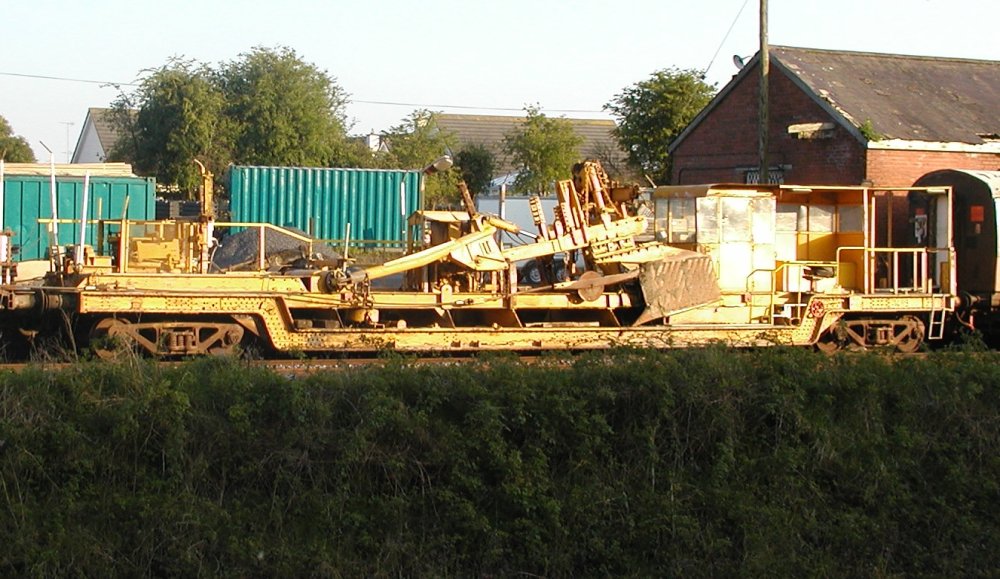 MGWR Bogie well wagon 3409.jpg