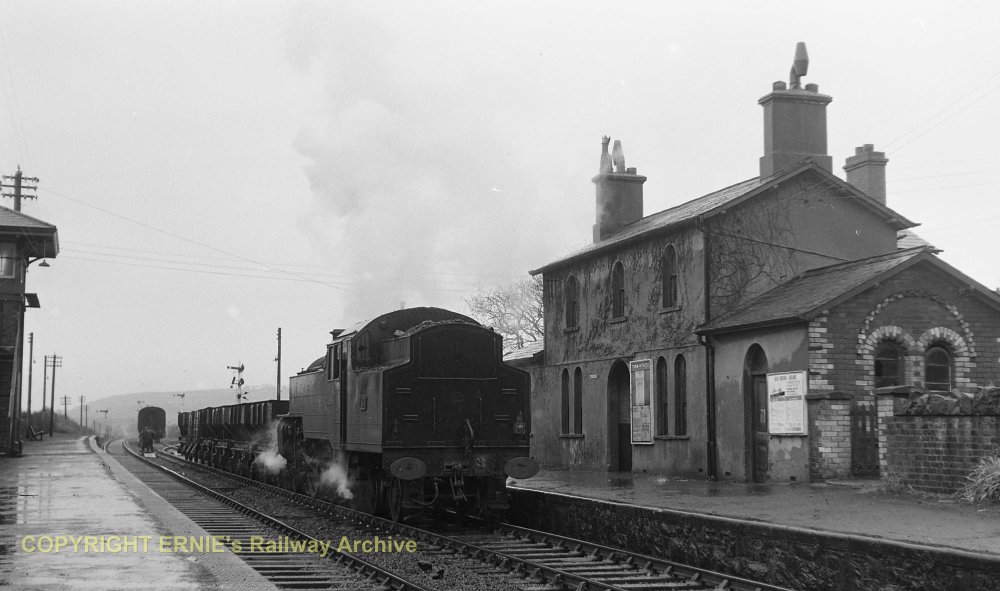 NIR 1968 3 PW train Ballycarry (5).jpg