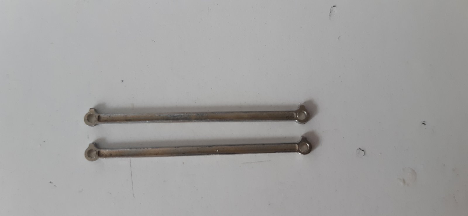 S coupling rods drilled out to 1.5mm bores for crankpins